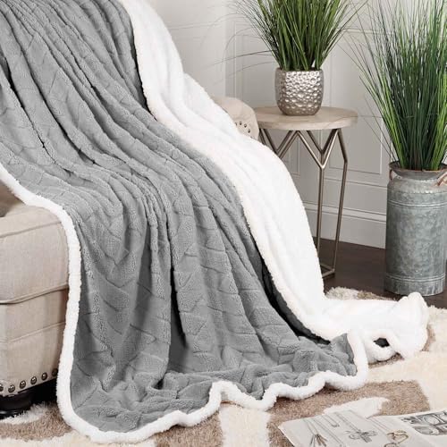 Superior Fleece Reversible Lattice Blanket, Decorative Blankets for Bedroom, Sofa, Fuzzy, Plush, Fluffy, Soft, Cute Room Decor, Beautiful Cover, Comfort Essentials, Nuuk Collection, Throw, Platinum