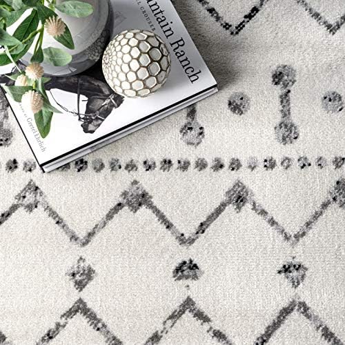 nuLOOM 3x5 Zola Geometric Moroccan Area Rug, Grey, Faded Bohemian Design, Stain Resistant, For Bedroom, Dining Room, Living Room, Hallway, Office, Kitchen, Entryway